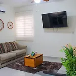 Poiju Departamento a 6 cuadras del malecón