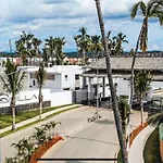 Casa completa con terraza extendida a la alberca