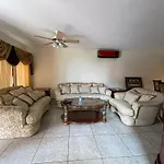 Casa4Reynas