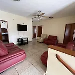 Casa4Reynas