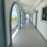 Creta Hotel & Suites