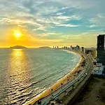 Sunset View Malecon 1401 Vista Panoramica Al Mar
