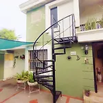 Casa Verde Turquesa - 5 Min Malecon - 2Da Planta