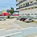 Departamento Cerca De La Marina Y Zona Dorada