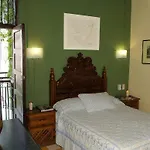 Hotel Machado