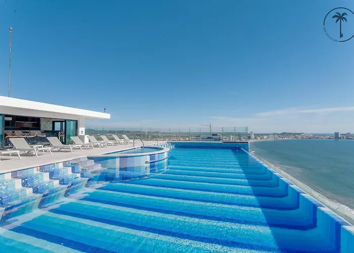 Moderno Condominio Con Vista Al Mar!