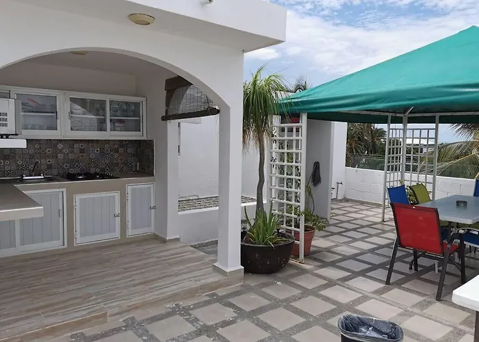 Apto Con Terraza Privada Muy Cerca De Playa