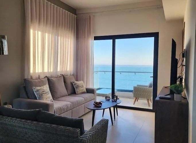 Condominio Panoramico En Malecon De Mazatlan En Nivel 9