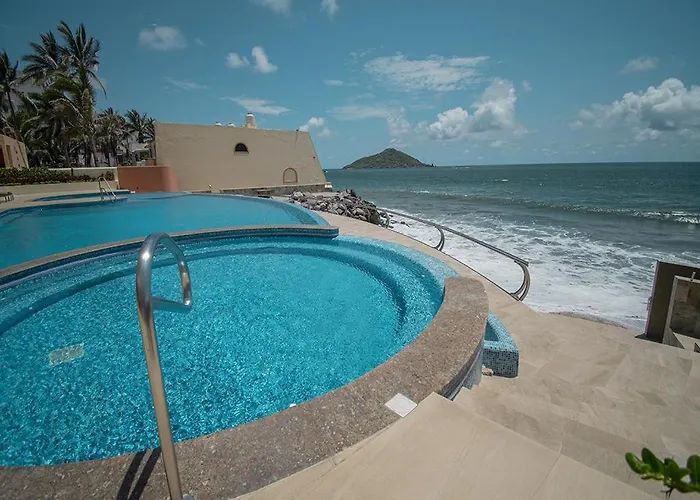 Mazatlan Solaria Oceanview Condo With Pool 704