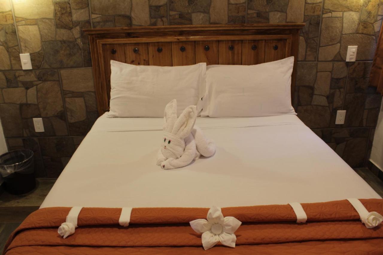 Hotel Venados 3*