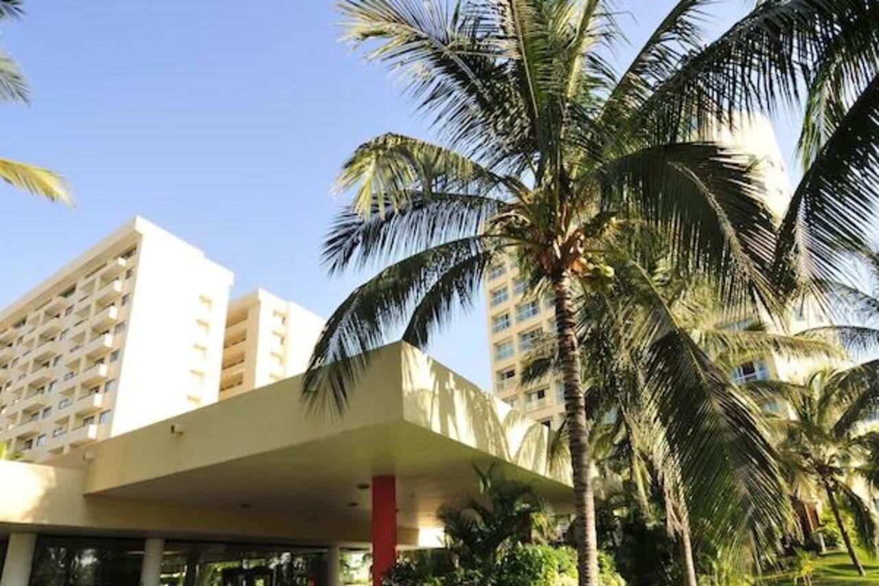 Ocean Breeze Hotel