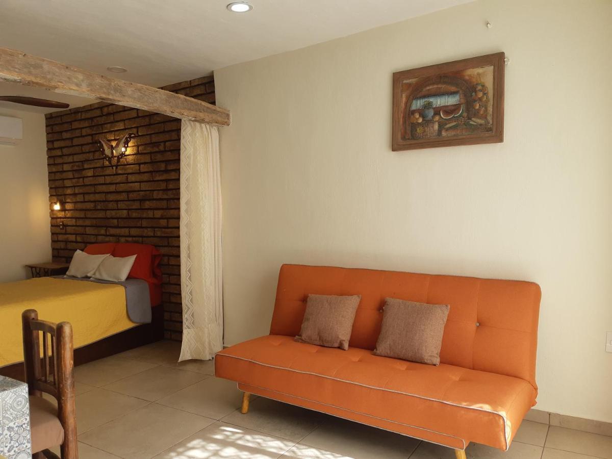 Aguacate Apartment *
