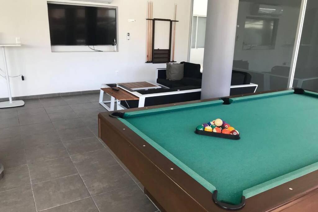 Apartamento !NUEVO! Bonita vista balcón y alberca! CERRITOS!