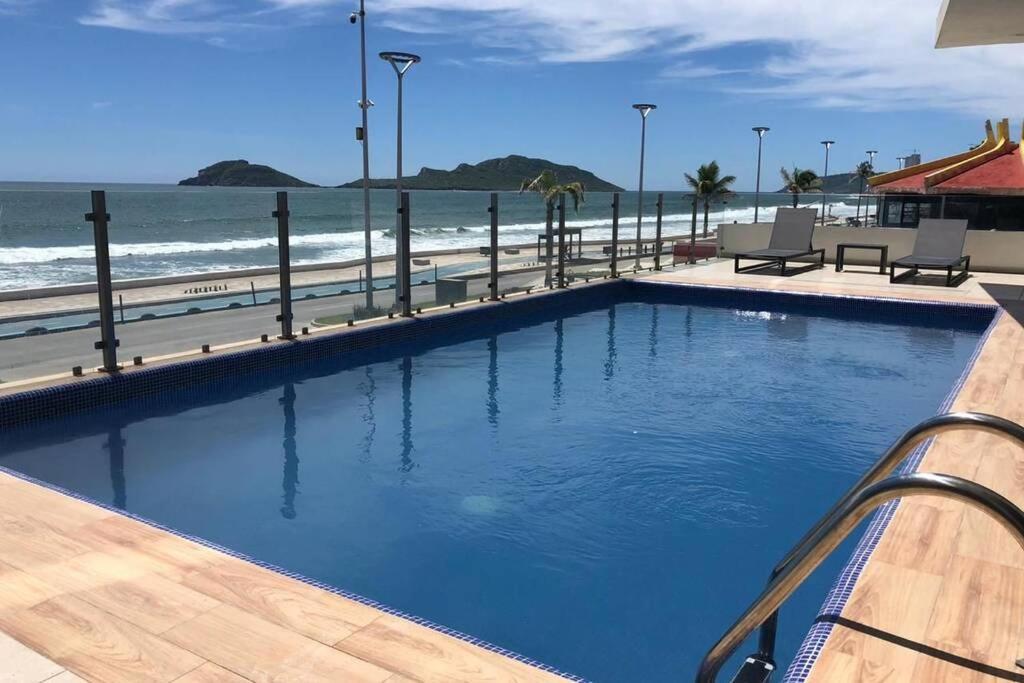 Pórtico beach condo 803 Mazatlán Apartamento Mazatlán
