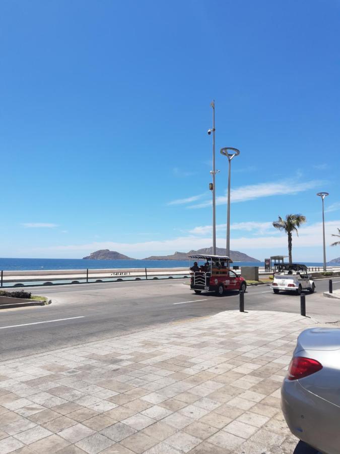 Pórtico beach condo 803 Mazatlán *