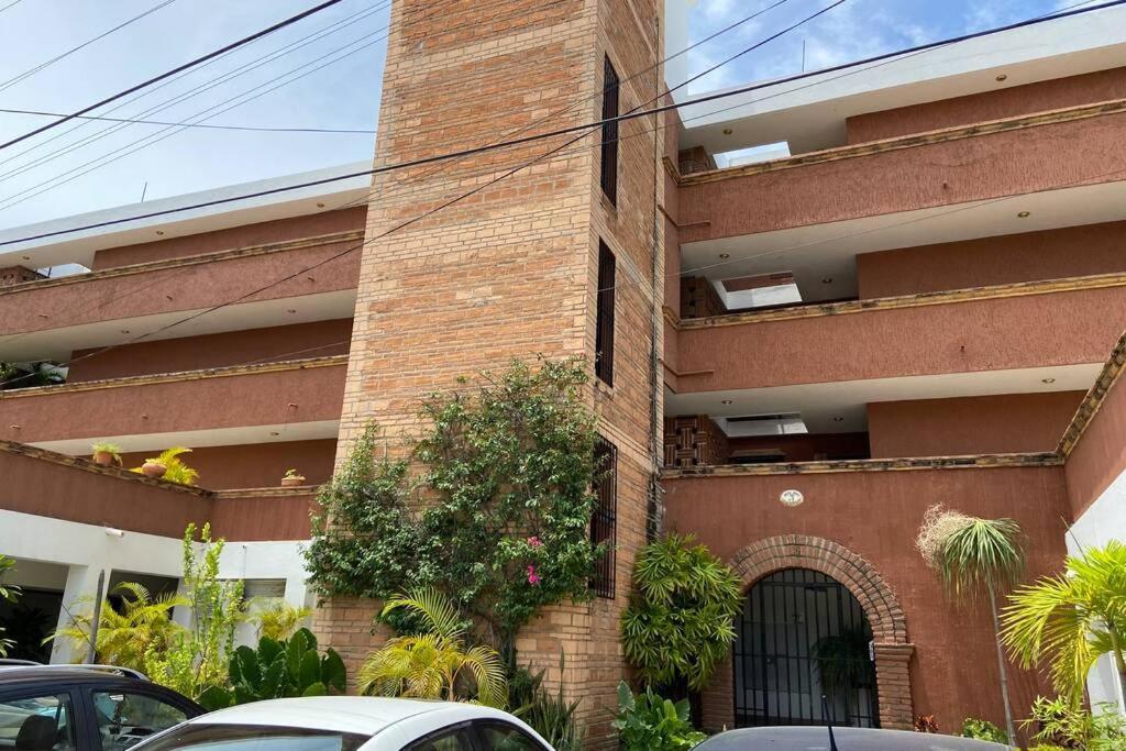 Santa Mónica- Mazatlán Zona Dorada * Mazatlán