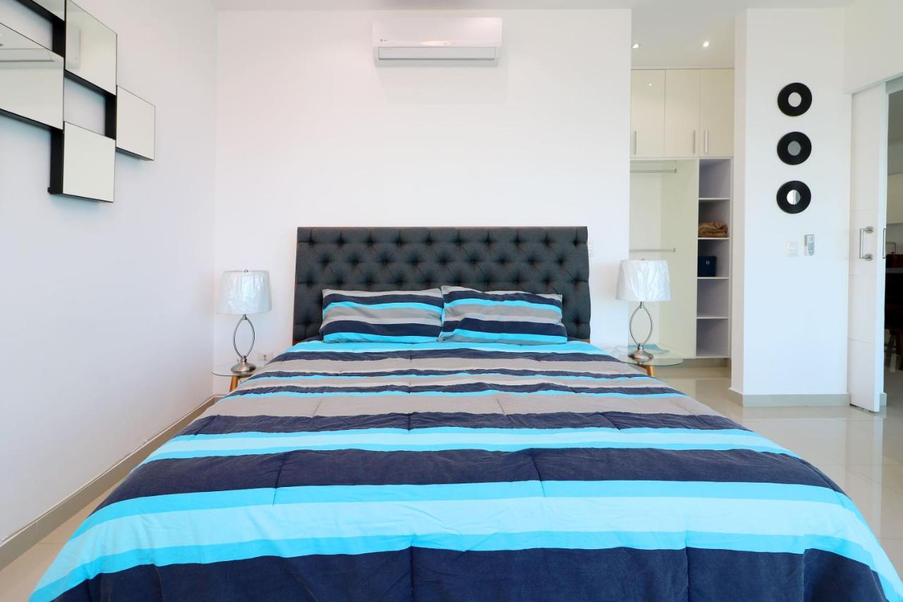 Apartment Vacations At Torre Eme 412 *