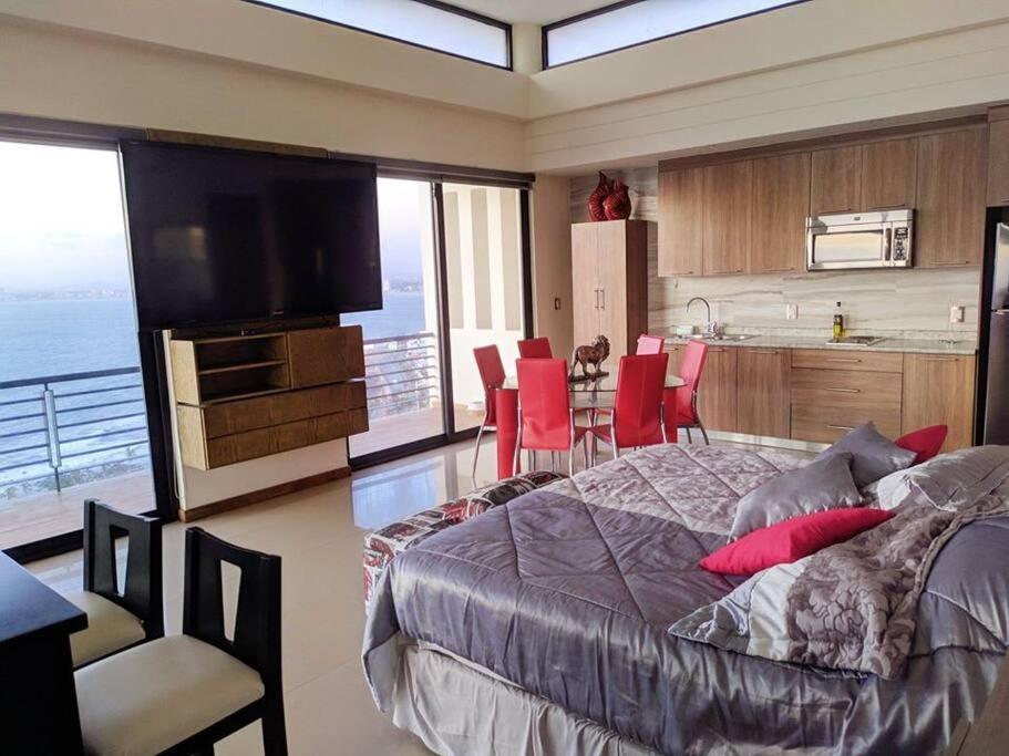 Lujoso Penthouse con alberca privada para 15 personas en Mazatlán, Sin. * Mazatlán