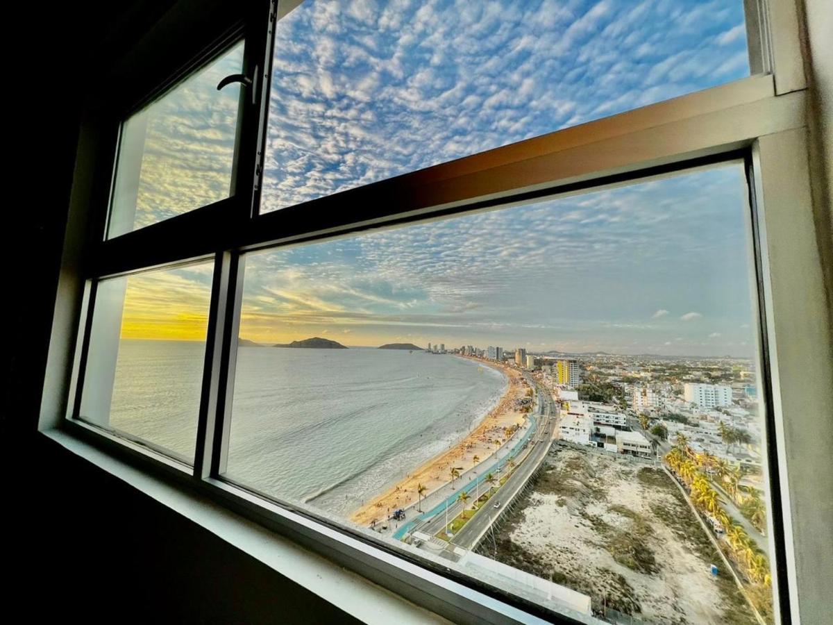 Sunset View Malecon 1401 Vista Panoramica Al Mar Apartment *