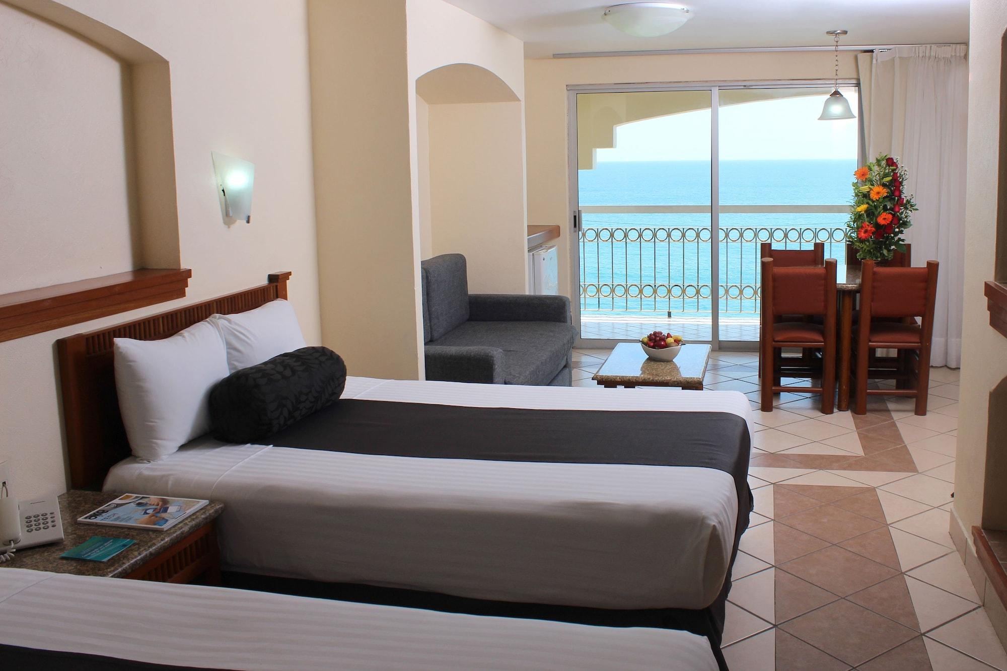 Don Pelayo Pacific Hotel