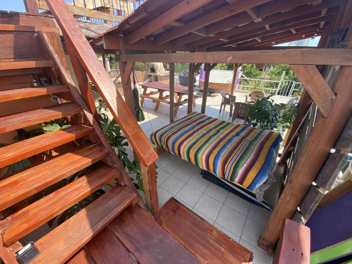 Wandering Monkey Guest house Mazatlan