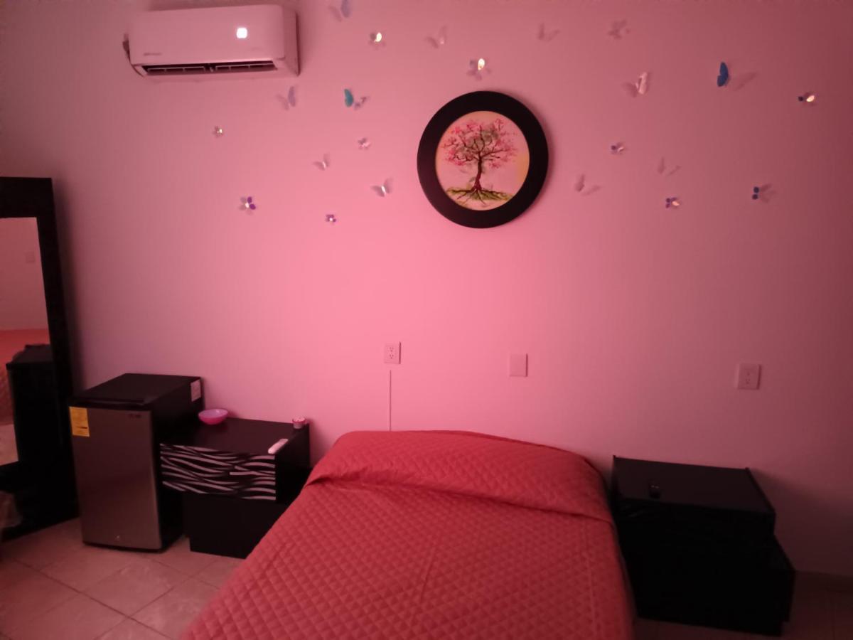 Posada De Lucy Apartahotel *
