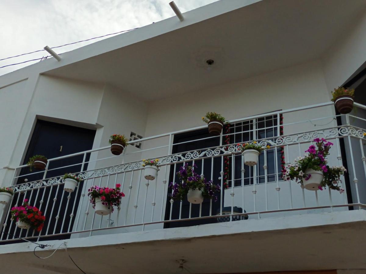 Posada De Lucy Apartahotel *