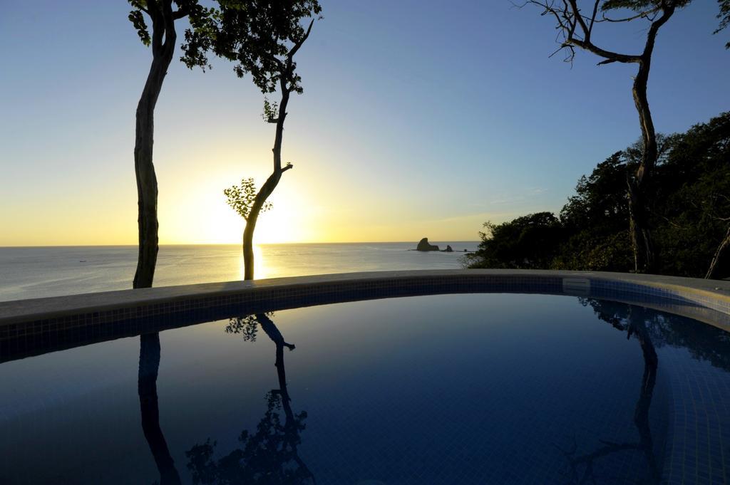 Hotel Ocean Breeze 4*