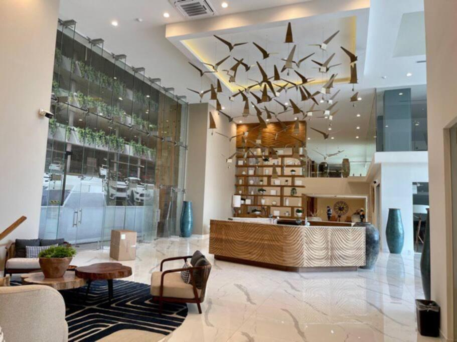 Apartamento De Lujo En Playa Zona Dorada Camino Al Mar *