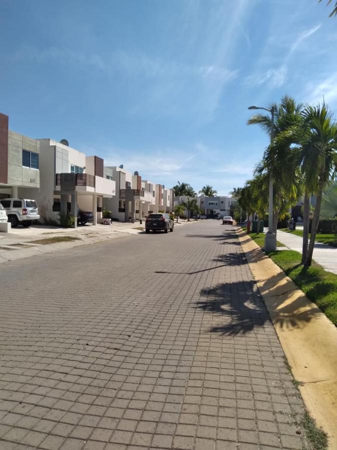 Casa Cerritos Holiday home *