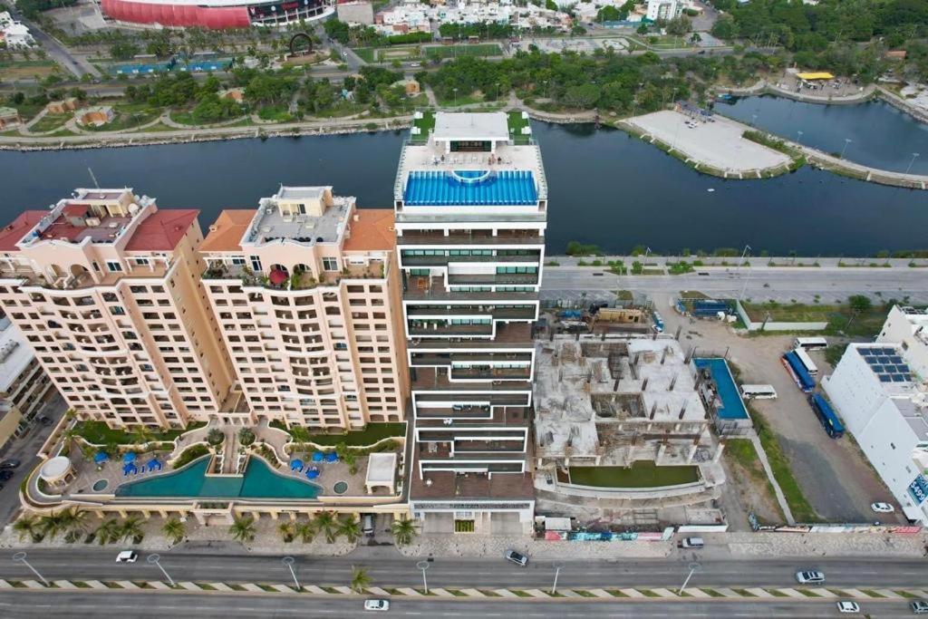 Nuevo De Lujo Sobre El Malecon De Apartamento *