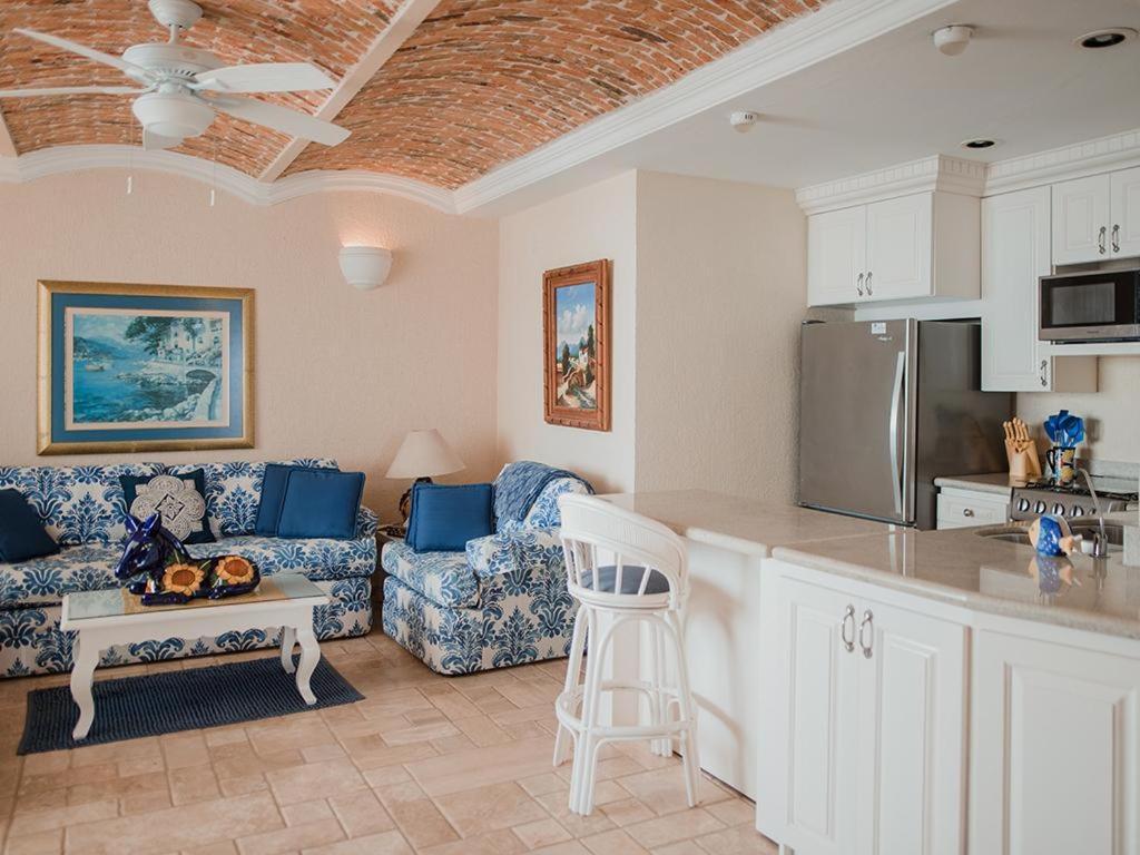 Apartamento Beachfront La Marina Tenis Mazatlán