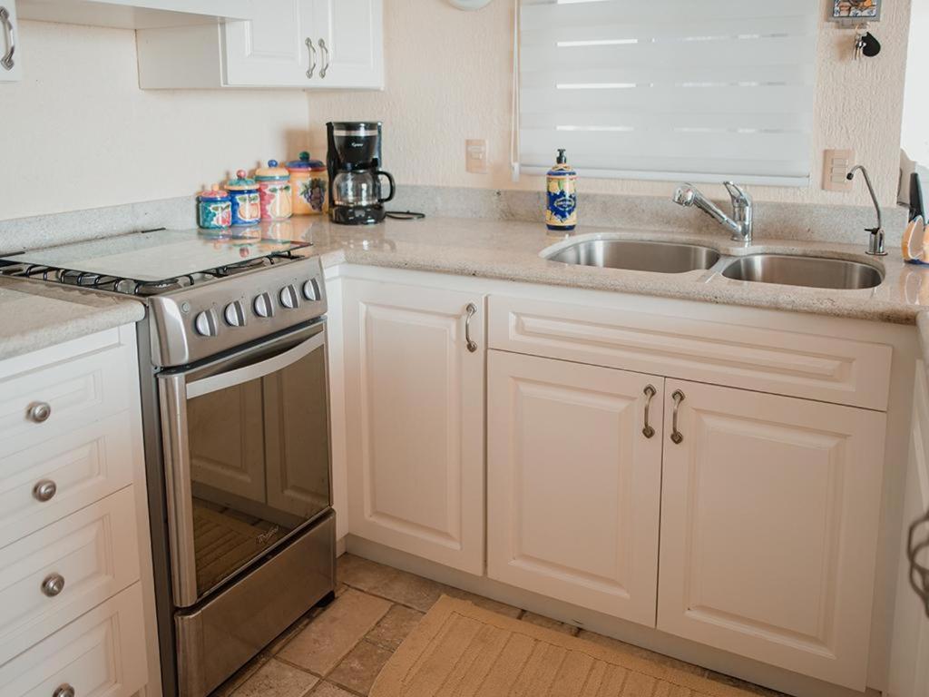 Apartamento Beachfront La Marina Tenis Mazatlán