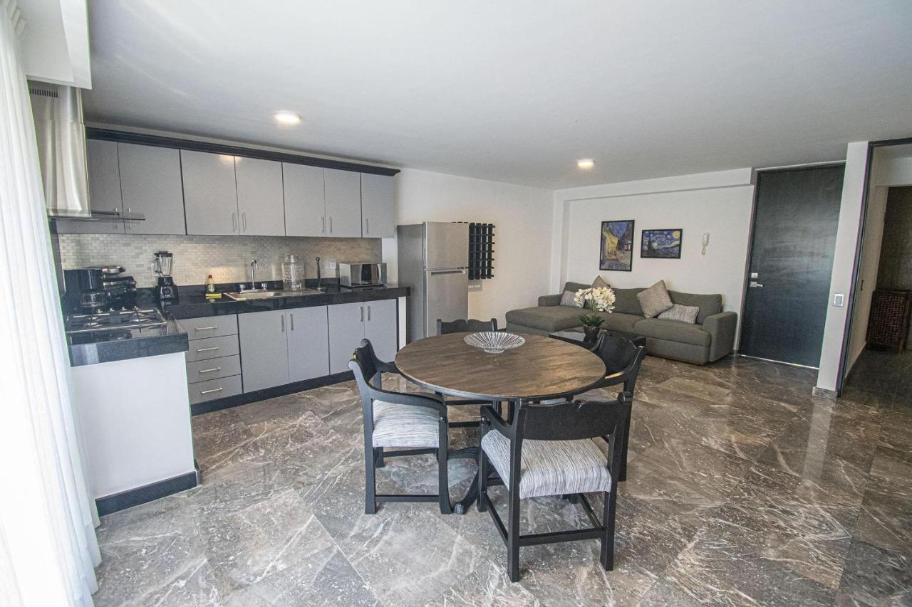 Few Blocks To Plaza Machado- Roosevelt 4 Apartment *