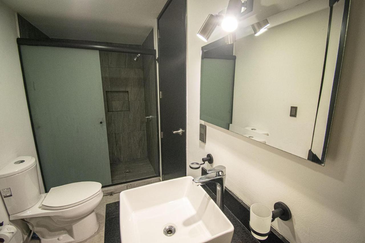 Few Blocks To Plaza Machado- Roosevelt 4 Apartment Mazatlan