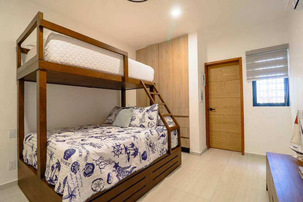 Brand New - Pool In Terrace - 1 Minute! Apartamento *
