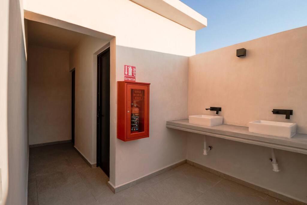 Brand New - Pool In Terrace - 1 Minute! Apartamento