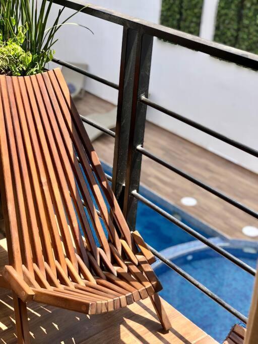 Apartment Beautiful With 4 Pools And Roofgarden