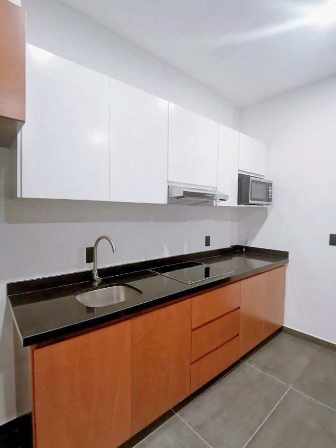 Apartamento Moderno Loft, A 1/2 Cuadra De Malecon, Con Alberca. *