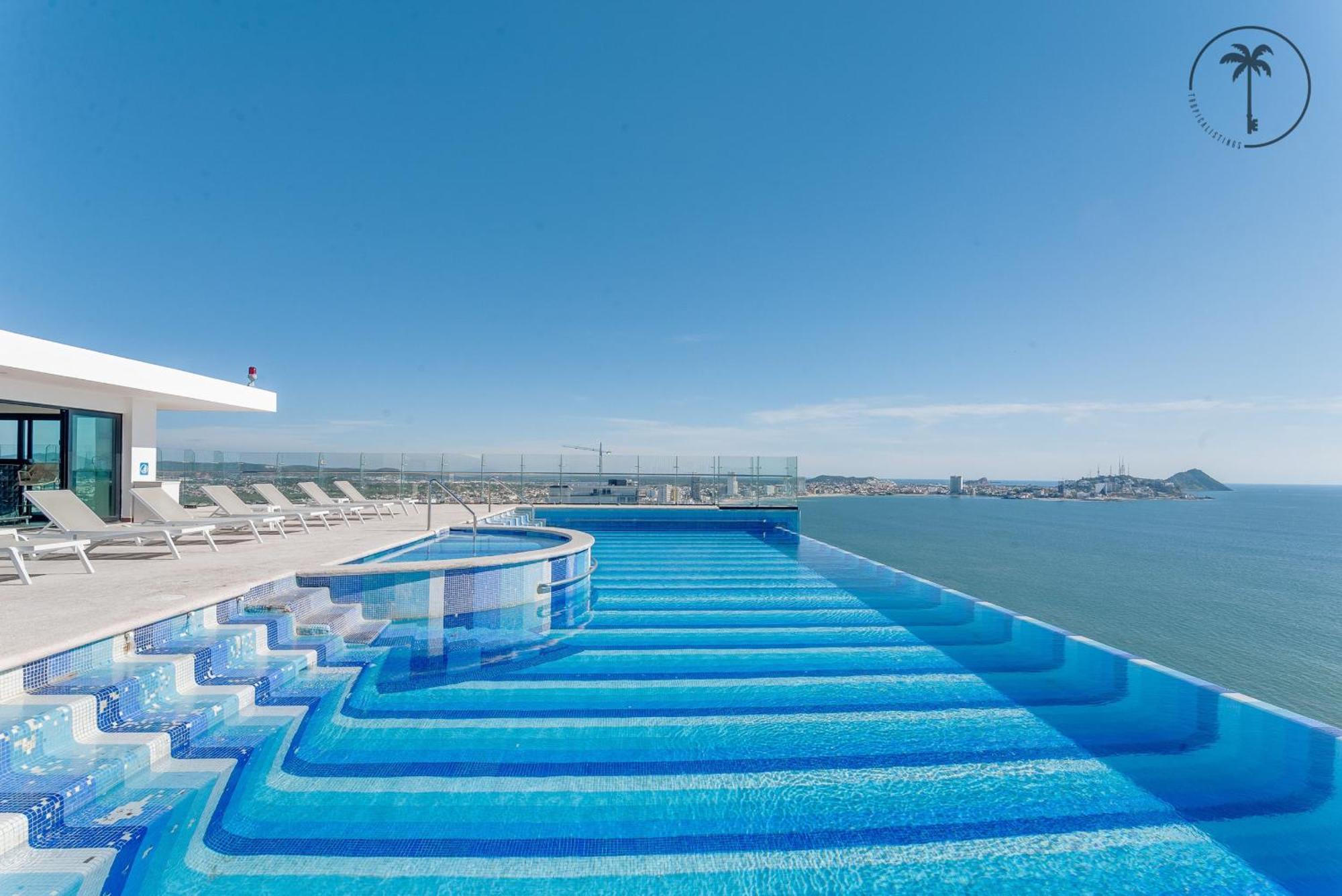 Apartamento Moderno Con Vista Al Mar!