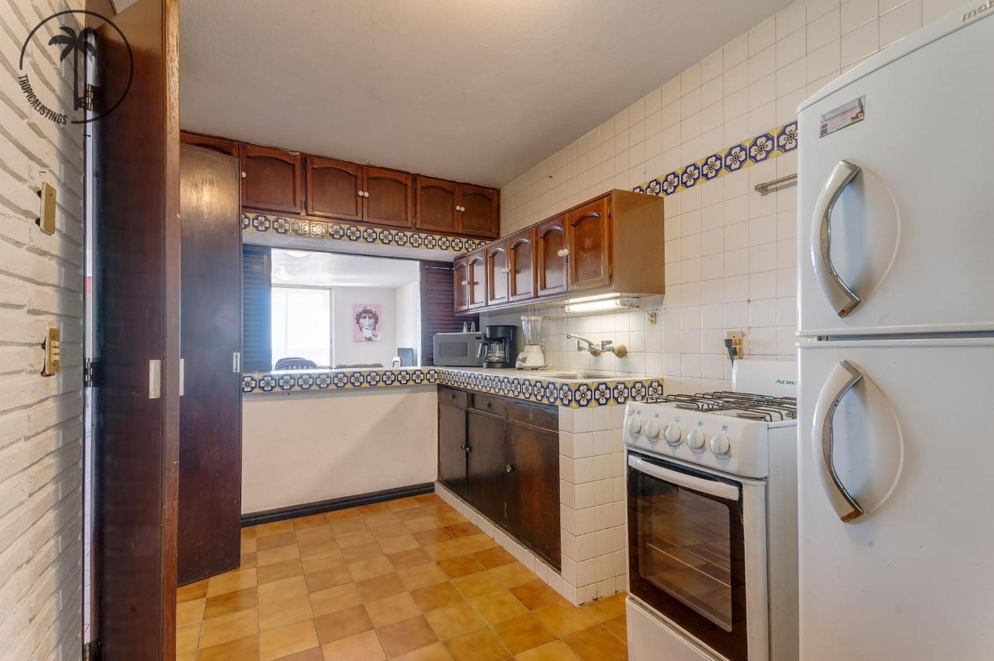 2 Bdr With Ocean View In Avenida Del Mar Mazatlán