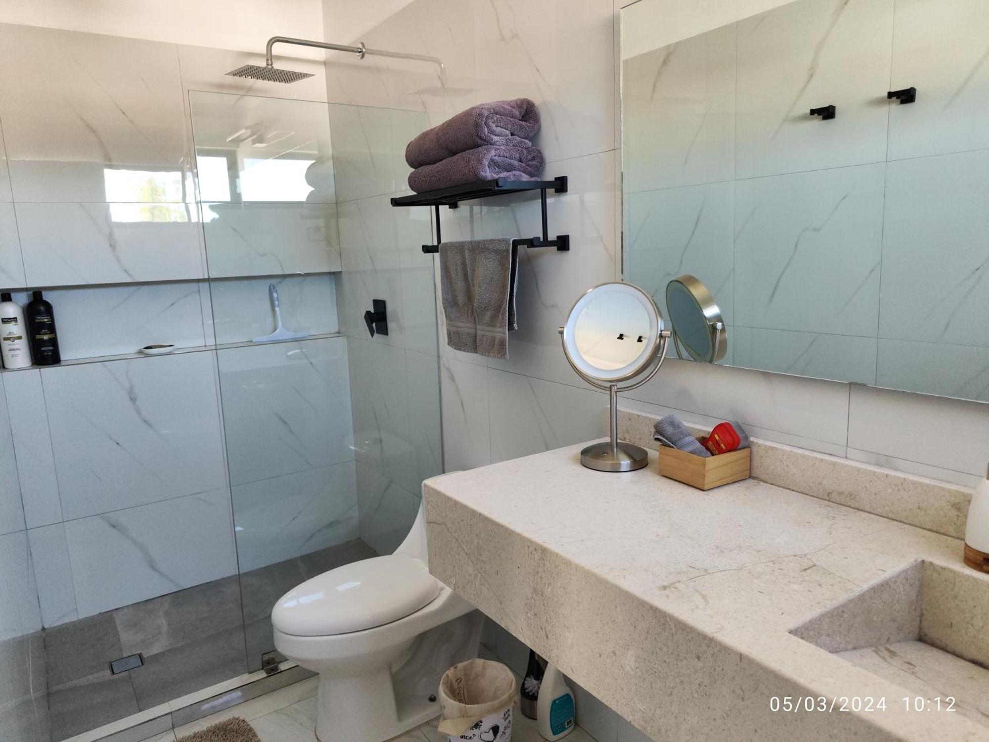 Apartamento Depto De 2 Recamaras A 800 Metros Del Malecon De *