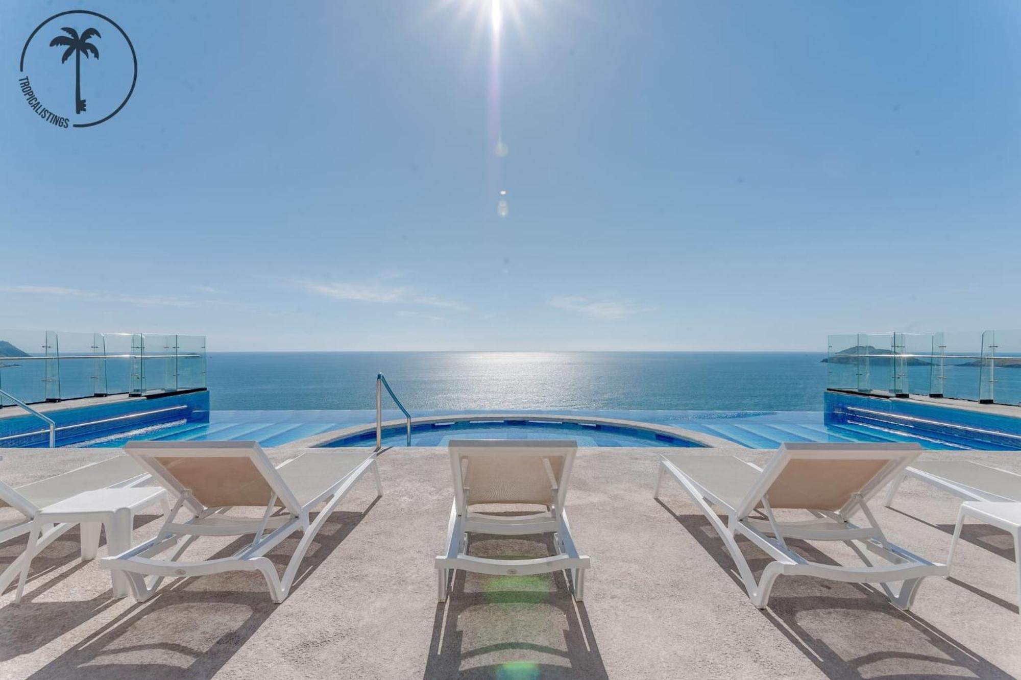 Apartamento With A Pool And Gym In Mazatlán