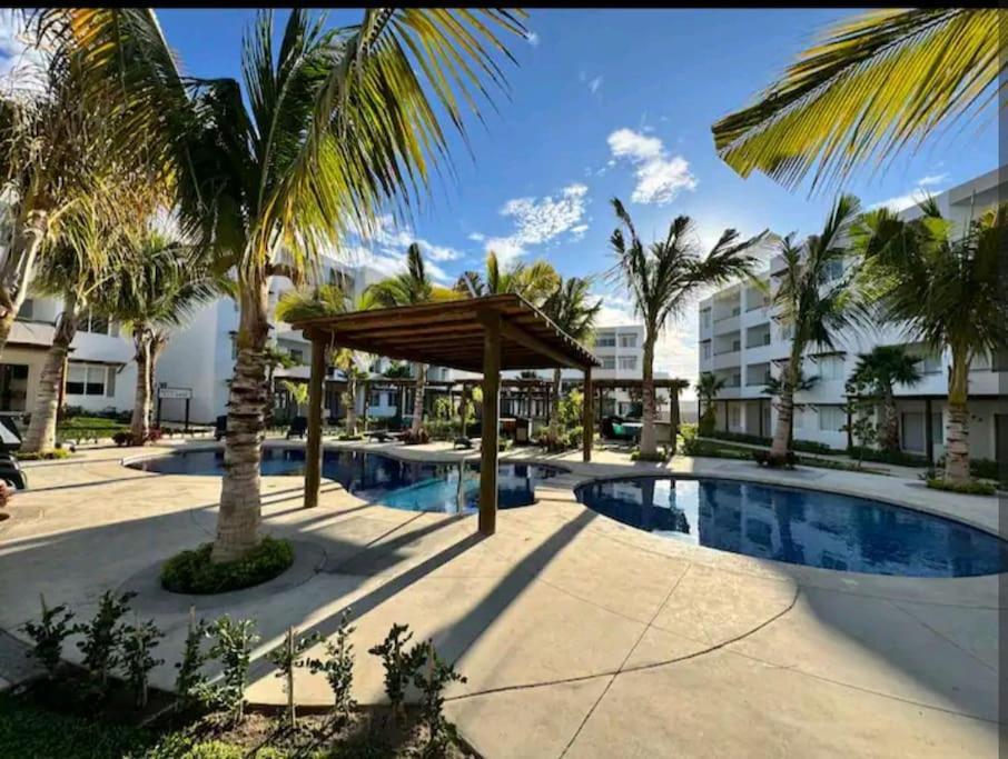 Departamento Planta Baja, A 1 Minuto De La Playa. Apartment Mazatlan