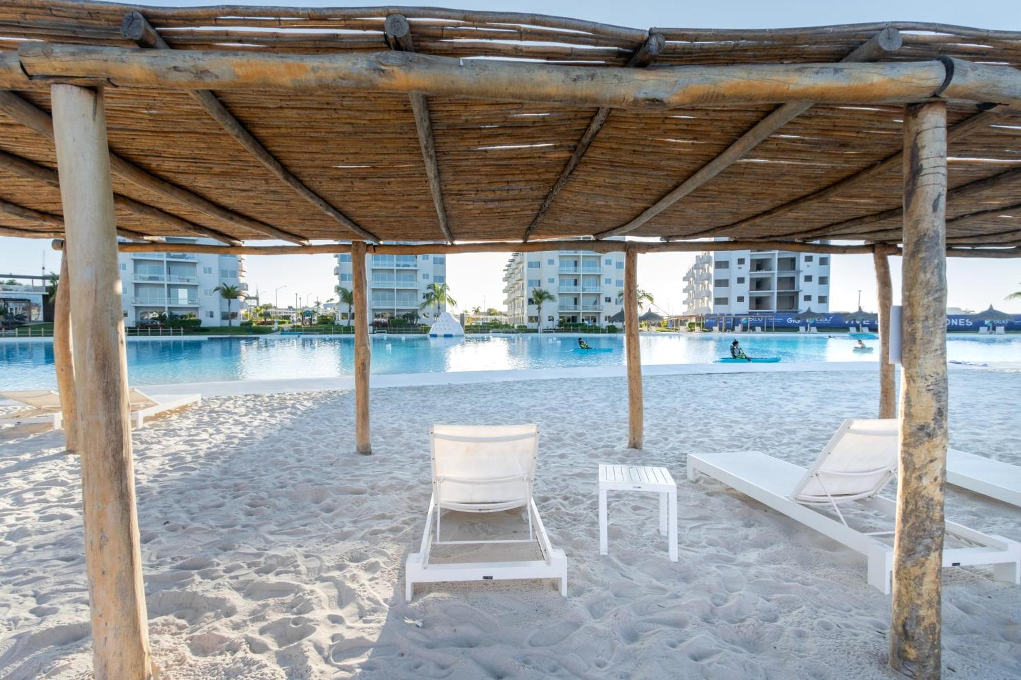 Bluu Lagoon-hermoso Depa Con Playa Privada Apartamento *