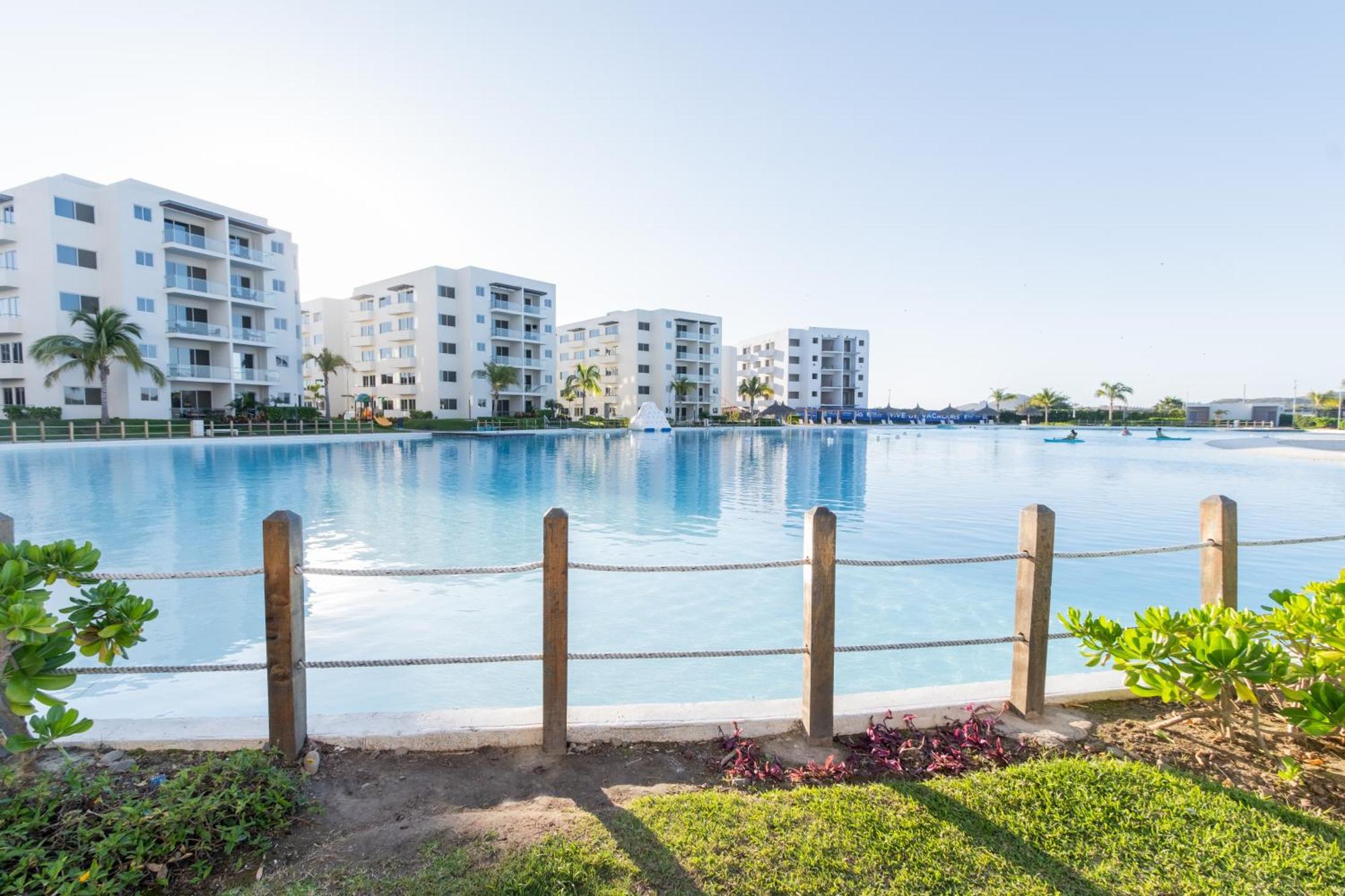 Bluu Lagoon-hermoso Depa Con Playa Privada * Mazatlán