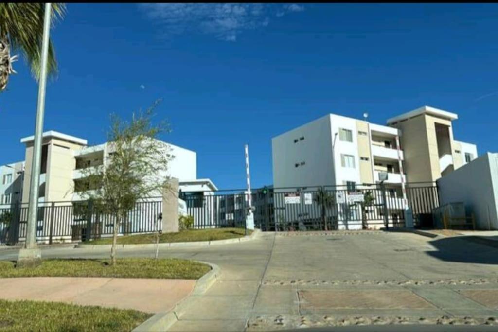 Departamento Planta Baja, A 1 Minuto De La Playa. Apartment Mazatlan