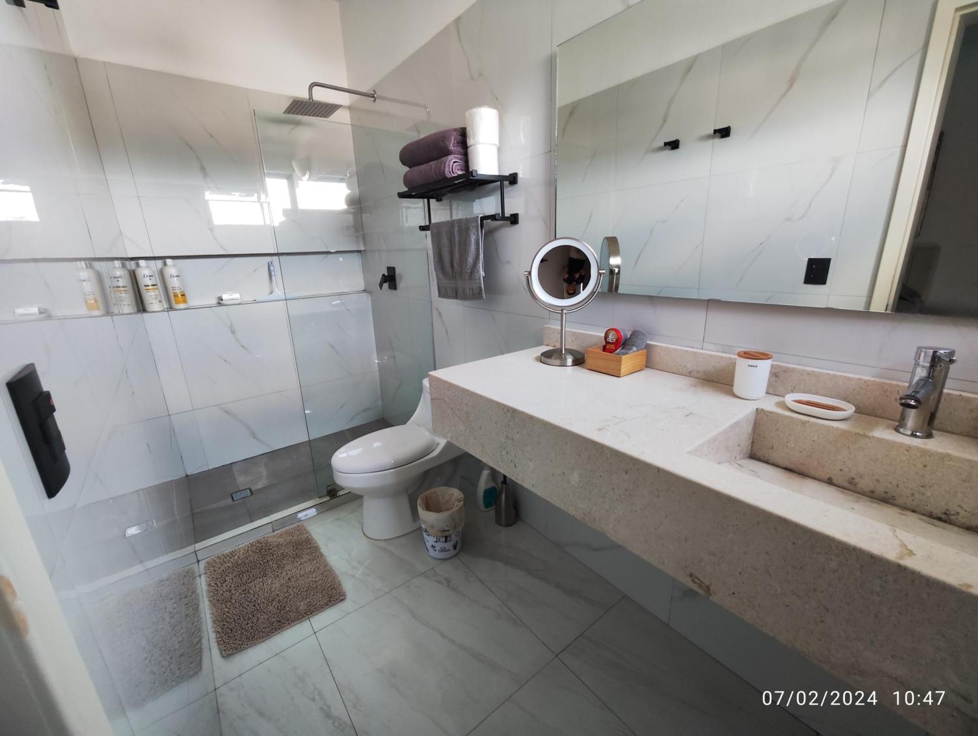 Apartamento Depto De 2 Recamaras A 800 Metros Del Malecon De