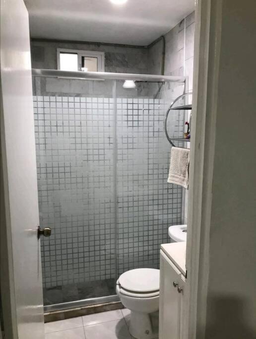 302 Excelente Apto Muy Cerca De Playa Apartamento *