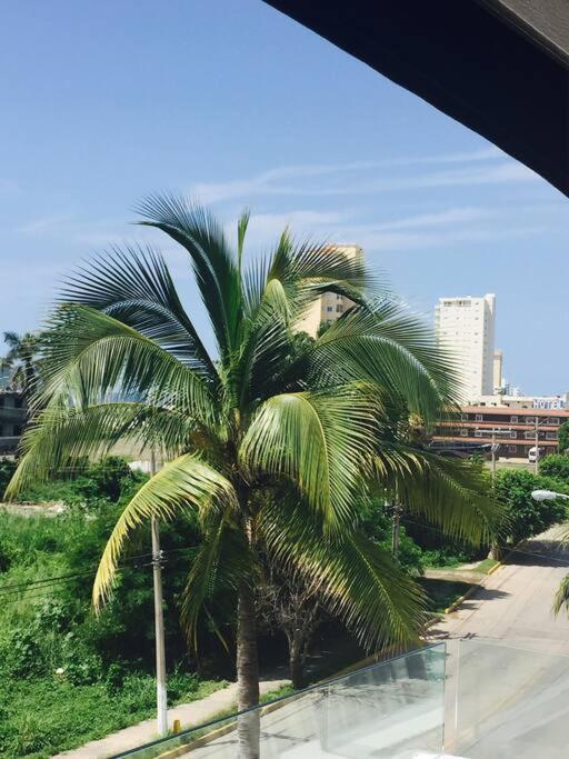 Apto Con Terraza Privada Muy Cerca De Playa Apartamento *